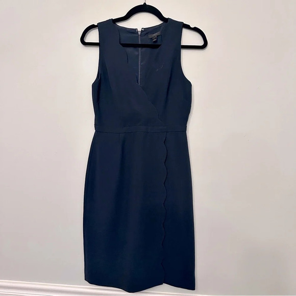 J. Crew Dresses & Skirts - J Crew Women’s Scalloped V Neck Navy Blue Dress Size 2